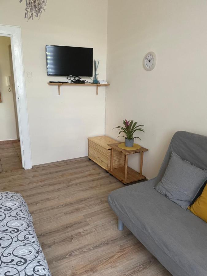 Apartman Lucian Praag Buitenkant foto