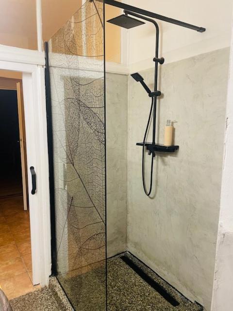 Apartman Lucian Praag Buitenkant foto